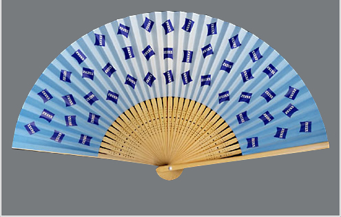 カールツァイス 株式会社